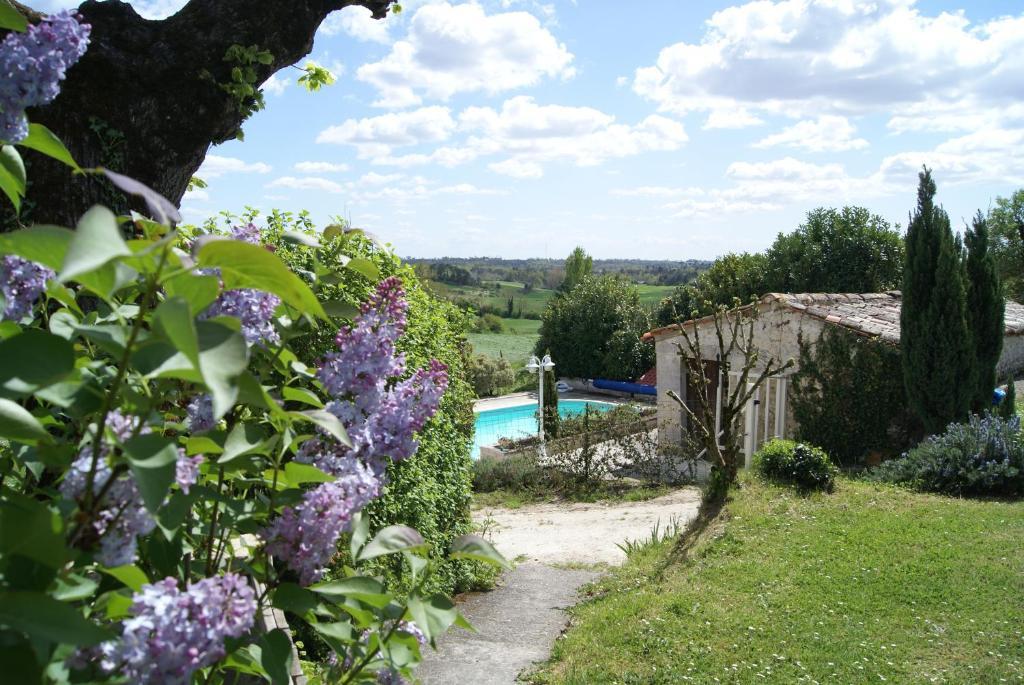 Domaine La Fontaine B&B Soubran Habitación foto